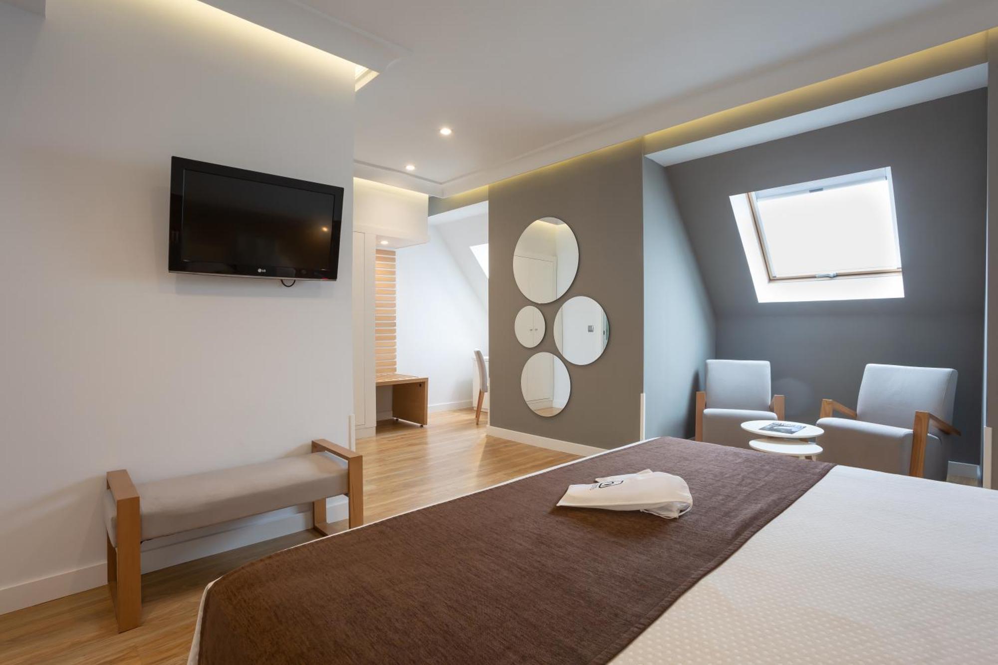 Monte Carmelo Hotell Sevilla Exteriör bild